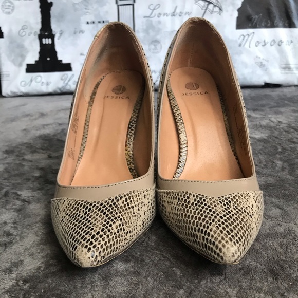 ✨2/$55✨Jessica Simpson Heels - Picture 3 of 6